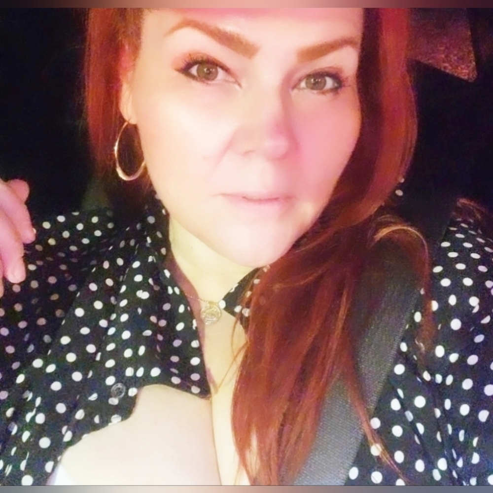 Meet your Posher, Gina